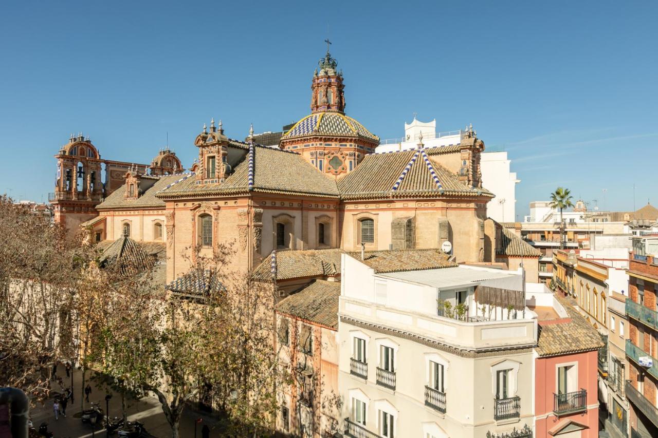 San Pablo Premium Suites Seville Exterior photo